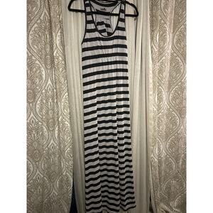 KAVU Gray Black Striped Racerback Maxi Dress Small Built In Bra Travel